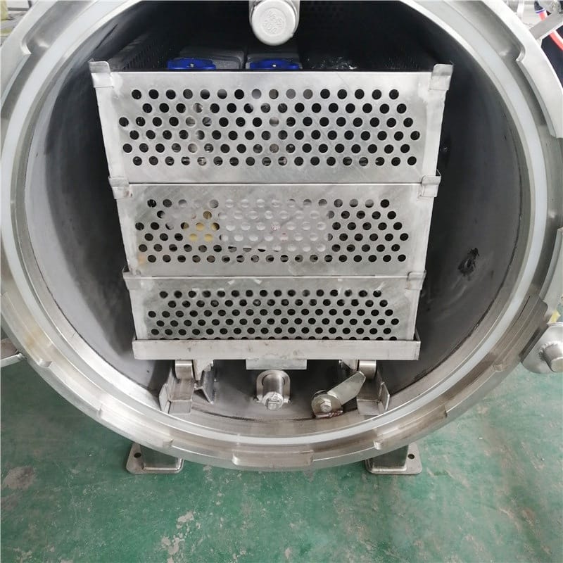 Nồi tiệt trùng công suất lơn
